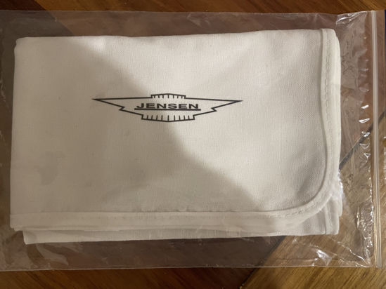 Picture of Jensen Winged logo polishing cloth 90mm x 90mm
